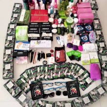  東莞市厚街鎮盛益文具制品廠 主營 告事貼 紙磚 便貼紙