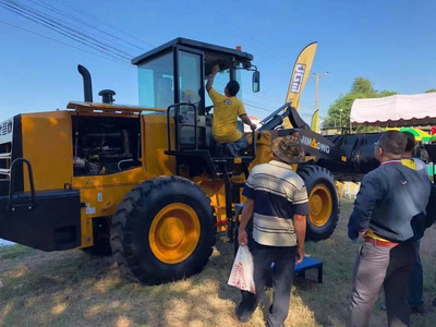晉工攜手LEADWAY MACHINERY強勢登陸泰國農業機械展，開啟海外市場新篇章